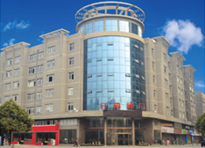 深圳UV平板打印機廠家